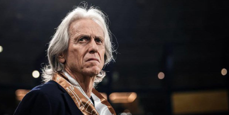 خيسوس يحسم موقف أنجيلو والعقيدي