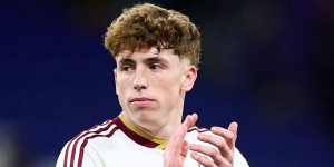 حقيقة اهتمام برشلونة بالتعاقد مع مونيوز؟